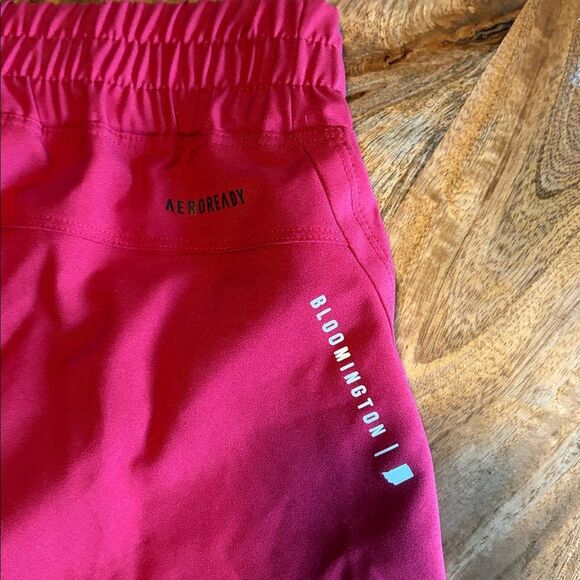 Women’s Adidas Indiana Hoosiers shorts 3XL - Picture 7 of 7